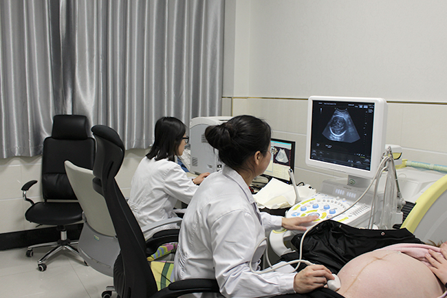 东芝阿波罗500四维彩超